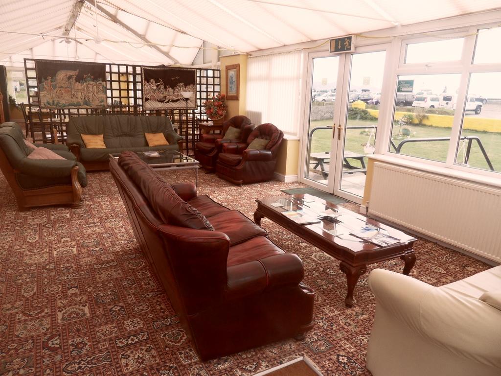 Llandwrog Bryn Mor Beach Hotel מראה חיצוני תמונה